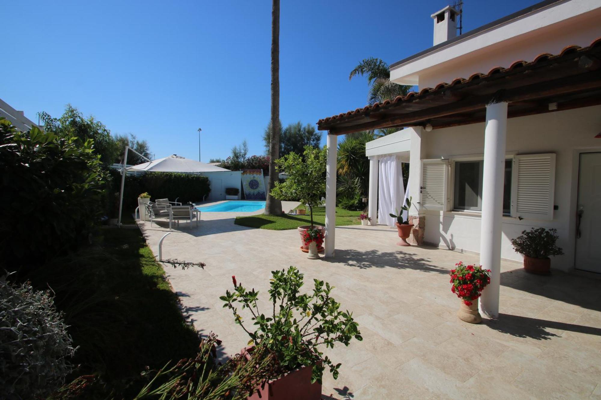 Edri Beach House - Villa Con Piscina Pontecagnano Faiano Exterior foto