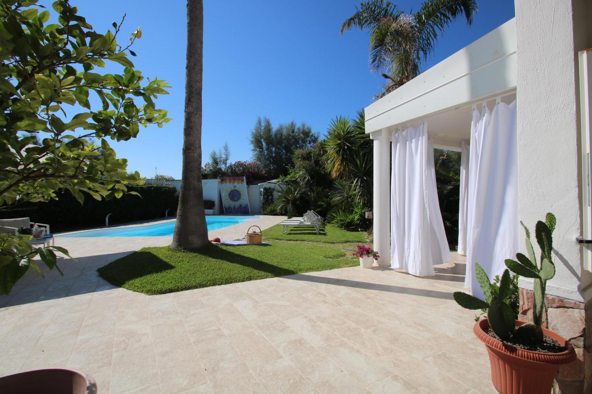 Edri Beach House - Villa Con Piscina Pontecagnano Faiano Exterior foto